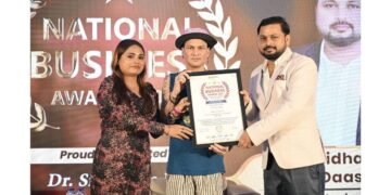 Dr. Sidhartha Daas Recognized as Best Astrologer and Vastu Consultant of the Year at National Business Awards 2025