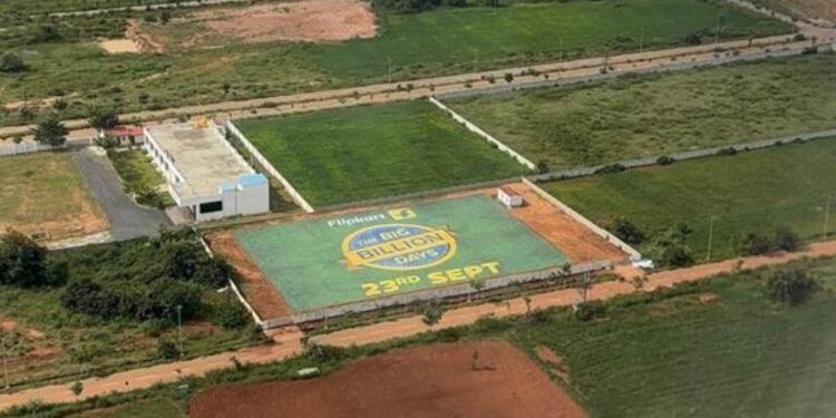 Flipkart’s Big Billion Days Message Stretches Across Farmland Skies in Bengaluru and Kanpur