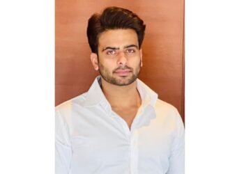 Punjabi Music Star “Mankirt Aulakh” donates ₹5 Crore and 100 Tractors for Punjab Flood Relief