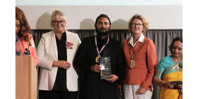 Luv Bhardwaj Honoured with Prestigious Business Excellence and Empowering Visionaries Award at Oxford