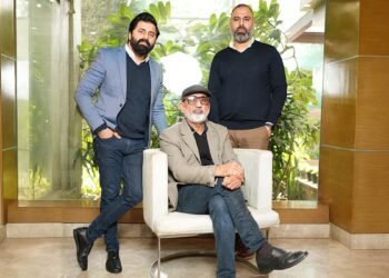 Thakur Exclusive Eyes Rs 400 Crore Turnover as India’s Leading Women’s Ethnic Wear Wholesaler