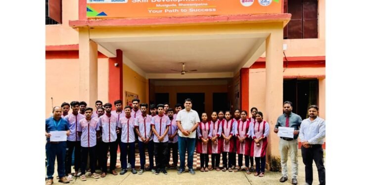 Vedanta Lanjigarh’s Skills Training Centre Secures 93% Job Placement for 21st First Food & Beverage (F&B) Batch in Kalahandi
