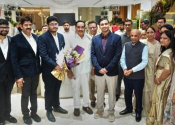 Lab Grown Diamond Showroom: World’s Largest Opens in Surat with Sonani Jewels