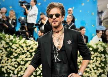 Shah Rukh Khan Bags First National Award 2025 for Jawan | Fans & Critics Call It Long Overdue