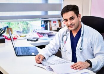 Dr Niket Patel: Leading IVF Specialist from Anand Transforming Parenthood in India