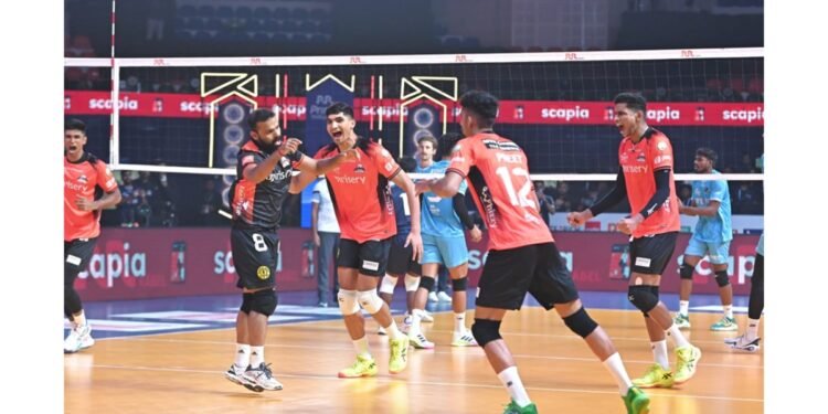 PVL 2025: Hyderabad Black Hawks Outshine Goa Guardians with a 3–1 Triumph