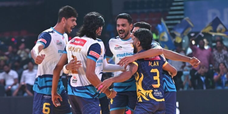 PVL 2025 Season 4 (Match 30): Kochi Blue Spikers clinch Kerala derby with commanding 3–1 victory over Calicut Heroes