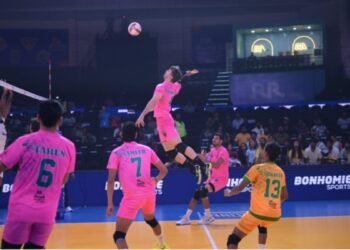 Chennai Blitz Hold Nerve to Beat Ahmedabad in PVL Classic