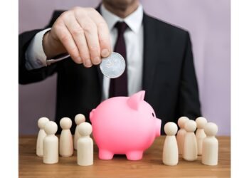 Best Saving Schemes for Salaried Professionals in 2025