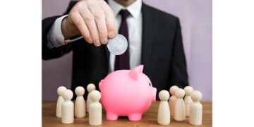 Best Saving Schemes for Salaried Professionals in 2025