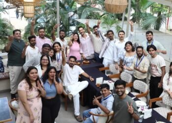 Blue Buzz Marks 10 Years of Growth as a Top PR Agency in Mumbai