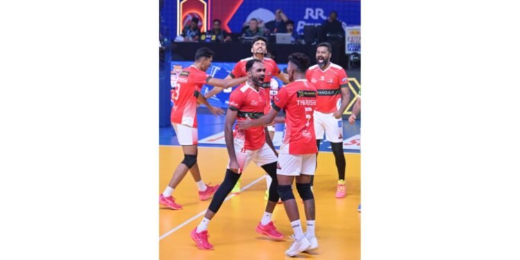 PVL 2025: Calicut Heroes Clinch First win, Outplay Kolkata Thunderbolts 3–0