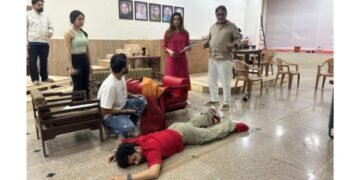 AGP World-Mahesh Manjrekar Reunite for Play ‘Lovable Rascal’