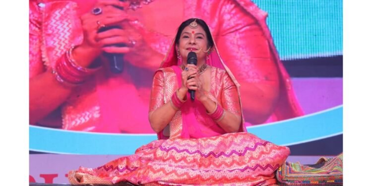 Mahakumbh of Books Concludes with a Melodious Evening, Padma Shri Malini Awasthi Casts a Spell with Her Folk Music