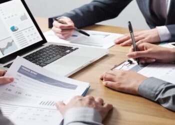 Banking and Financial Services Fund: What Investors Should Consider