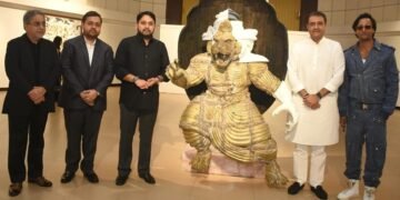 Mr. Praful Patel Inaugurates Artist Nandan Purkayastha’s show at Jehangir Art Gallery
