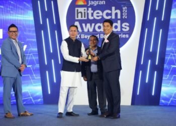 Ravi Kunwar Honored as Tech Personality of the Year; HMD Touch 4G Wins Hybrid Phone of the Year