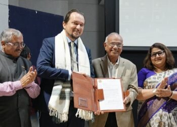 IAFS President visits NFSU, appoints Dr. J.M. Vyas ‘Global Forensic Ambassador’