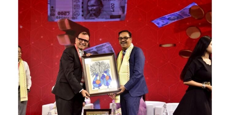 Oshea Herbals’ Founder & CEO, Mr. Jeetendra Kundlia, Felicitated at ABP Ananda GST Conclave 2025 in Kolkata