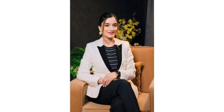 Phone Dekho Opens Second Outlet, Plans National Presence with 100 Stores in a Year