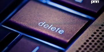 The Vanishing Shelf — How Streaming Platforms Learned To Delete Without Making Noise