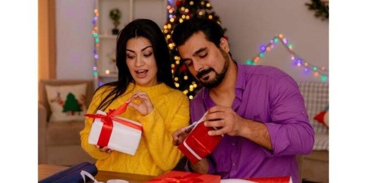 As the Year Ends, This Secret Santa Takes on New Meaning