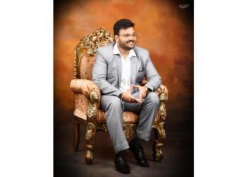 From Government Bank Clerk to One of the Richest Astrologers in India: The Inspiring Journey of Mahesh Mankar