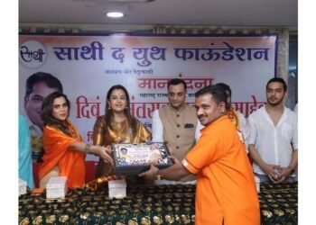 Saathi The Youth Foundation Honours Siddhivinayak Temple Employees for Their Dedicated Service