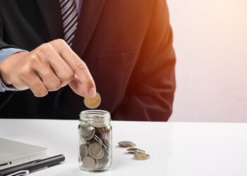 How to Build an Emergency Fund While Repaying Loans?