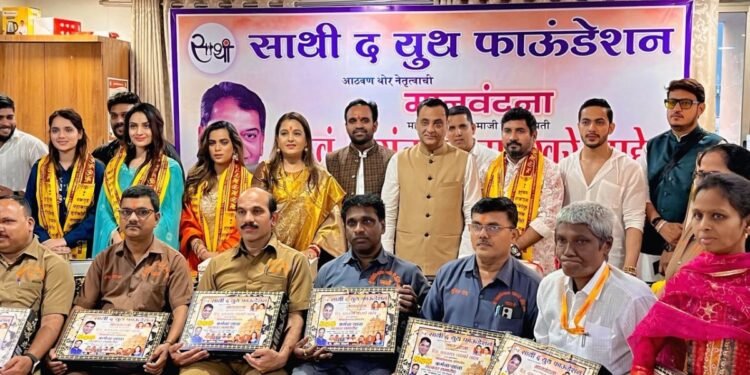 Amit Tiwari and Saathi – The Youth Foundation Celebrates Unsung Heroes of Siddhivinayak Temple