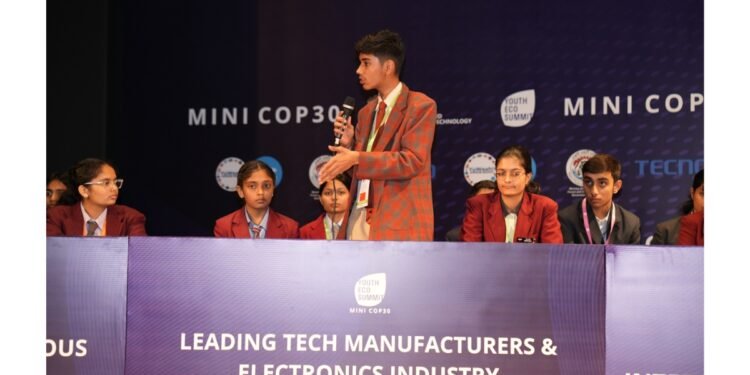 Can Technology Be Sustainable? Youth Delegates Discuss and Decide at MiniCOP30