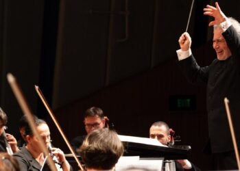 Maestro Carlo Rizzi Returns to Conduct the Symphony Orchestra of India in its 20th Year