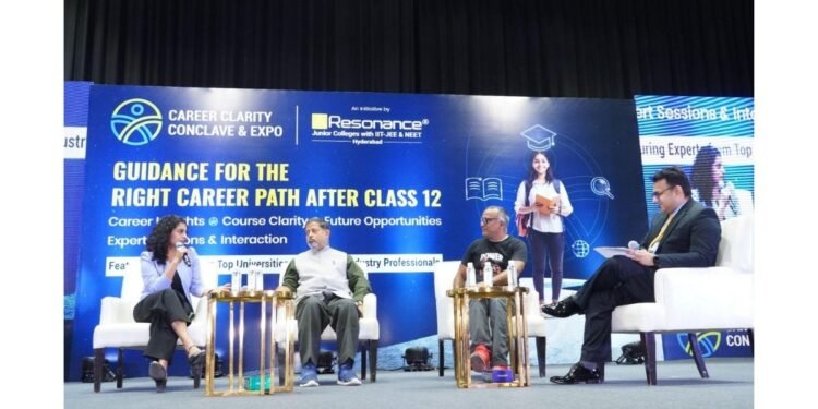 Resonance Hyderabad Hosted Career Clarity Conclave & Expo at JNTU Auditorium, Hyderabad