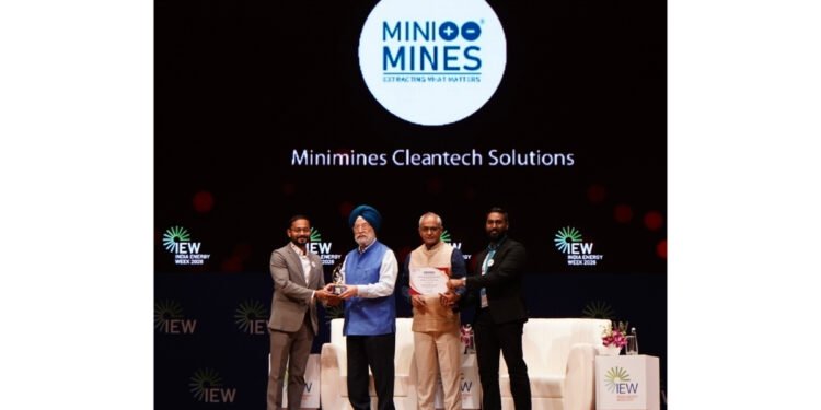 MiniMines Cleantech Wins First Prize at Avinya’26 Startup India Challenge at IEW