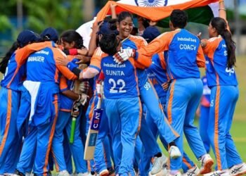 India Beat Australia Womens T20 for Series Victory