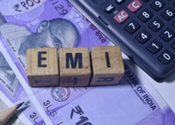 EMI Calculator Deep Dive: See Exactly How a Loan Fits Your Budget Before You Borrow