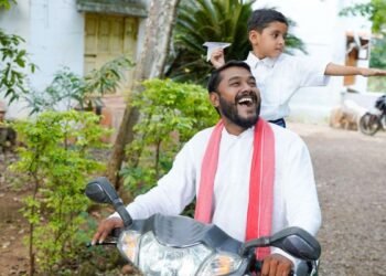 How to Claim Bike Insurance: Cashless vs Reimbursement