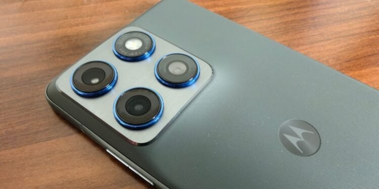 Why the Motorola Edge 70 Appeals to Users Who Prefer Clean Software and Design