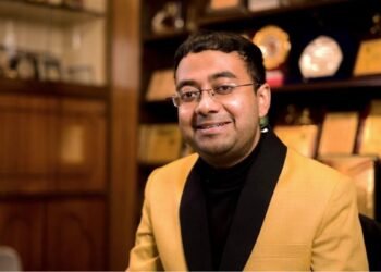 Kolkata’s Startup, Yes Sir Secures Funding to Expand Men-Only At-Home Massage & Grooming Services across India