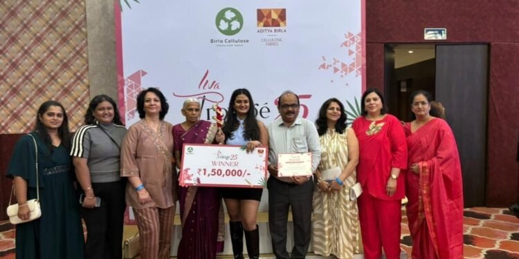 Vasai Girl Wins National Fashion Title with Collection Refreshing Heritage Textiles