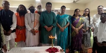 Grand Centenary Commemoration Held in Honour of Late Shri Palabhai Narayandas Parmar, Who Brought Electricity to Mokasan Village in Kadi