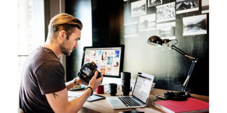 How Does AI Benefit Photography?