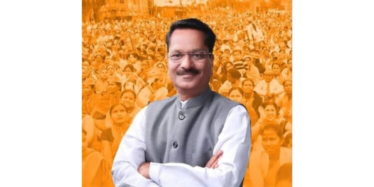 Lakhyadhik Jansampark reaches out to 1 lakh people simultaneously