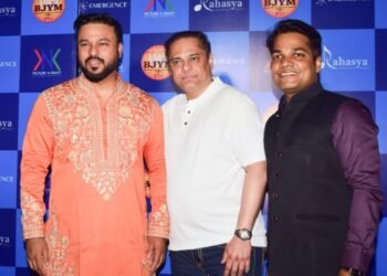 Massive Youth Turnout at Bharatiya Janata Yuva Morcha Mumbai’s Bhajan Jamming Concert, Blending Culture with Spiritual Vibes