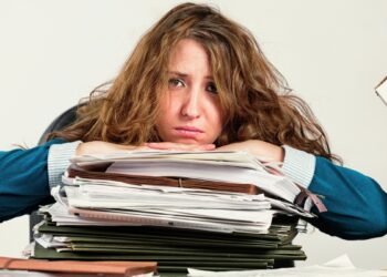 Why Sundays Feel So Unsettling (Even When Nothing’s Wrong)