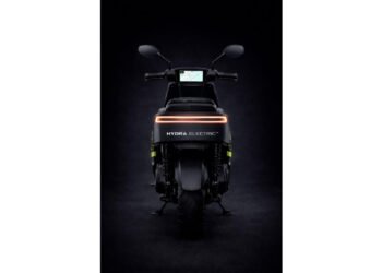 Hydra EZ, the Tesla of EV Scooters in India Has Arrived