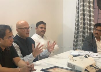 Maharashtra Flat Owners Welfare Association (MFOWA) Holds Strategic Meeting in Alibaug to Strengthen Property Rights Support for Flat Owners