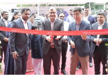Hyundai expands Kochi presence with two new showrooms