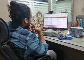 They Lost Everything at 30. Twelve Months Later, They Built a Rs 1 Crore Empire from Scratch