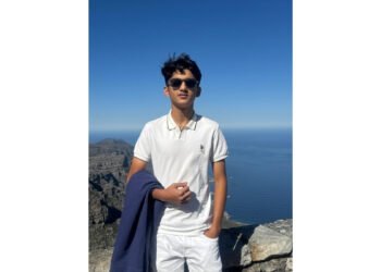 A Student Guided by the Gita: How Mithilesh Khandwala Balances Science, Mathematics and Leadership